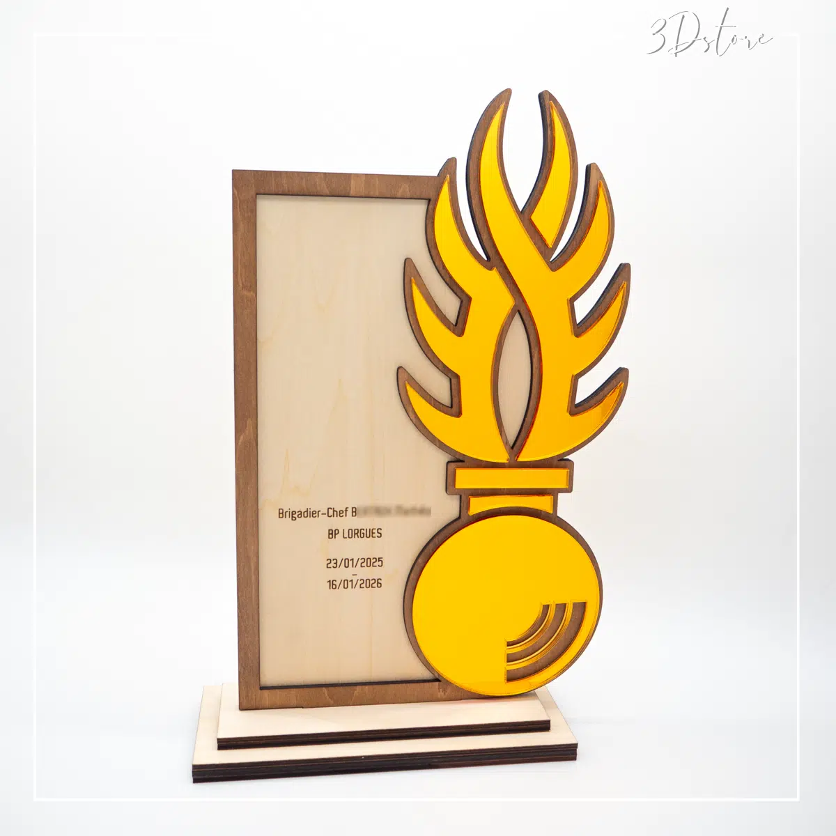 trophée gendarmerie personnalisé